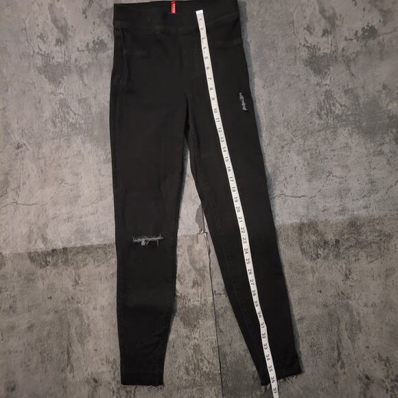 Spanx Distressed Vintage Black Skinny Jeans -Size: XS - Picture 13 of 15